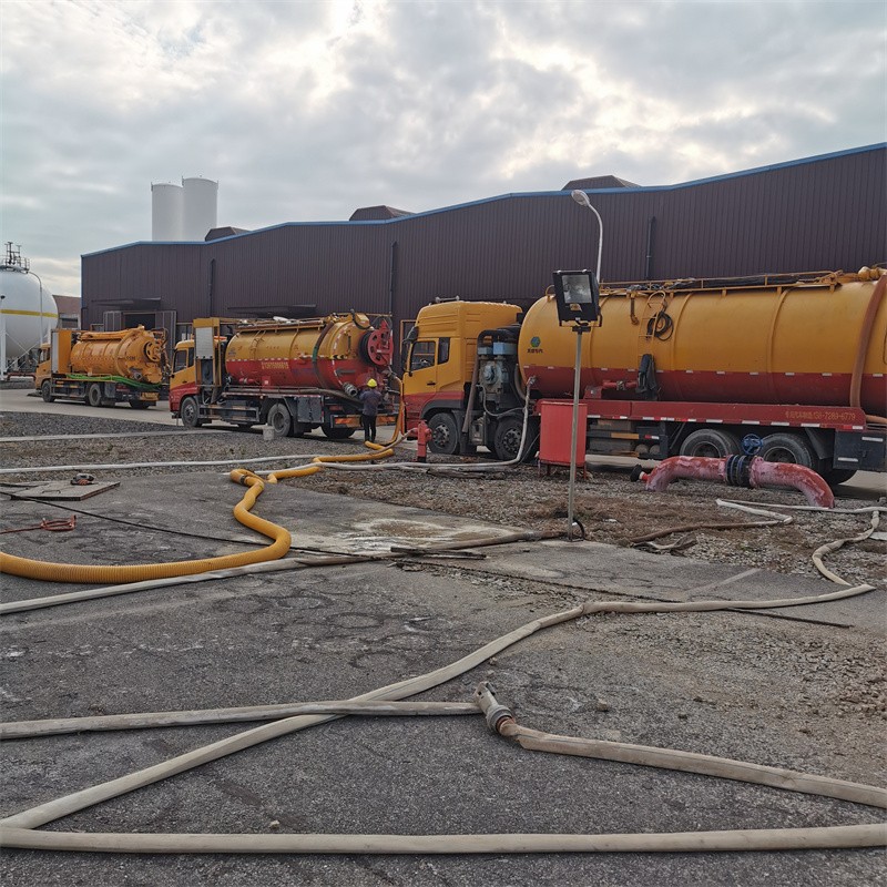 顺平污水池清理