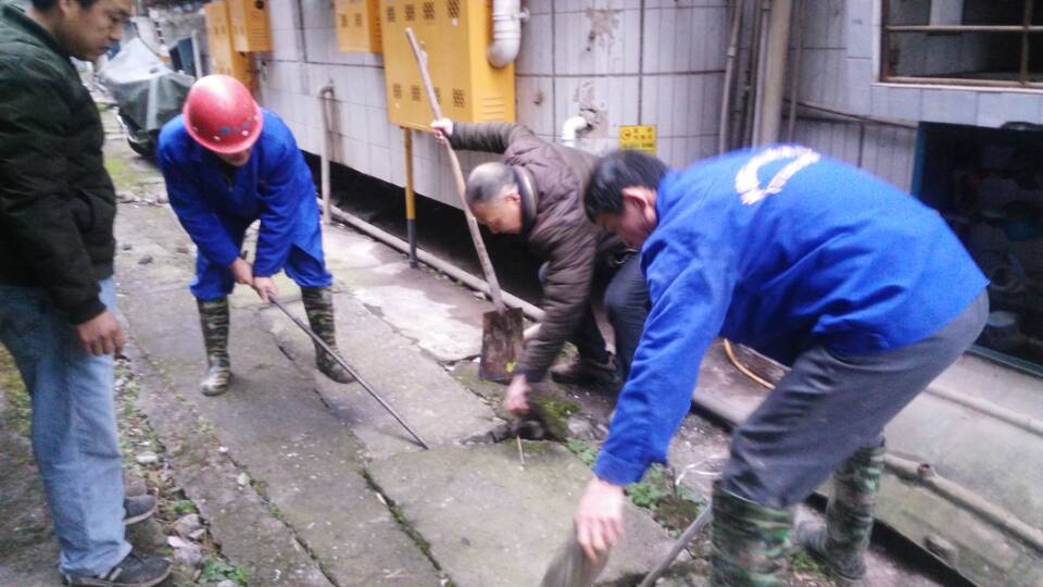 顺平清掏化粪池、管道疏通一站式服务<高效><技术><可靠>